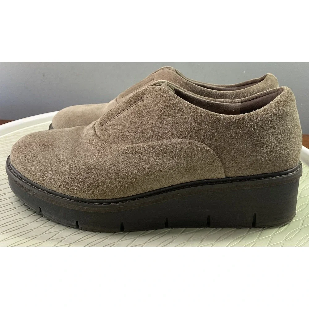 Clarks Airabell Sky Womens Wedge Loafers Beige Suede Leather Slip On Shoes 9.5 M
